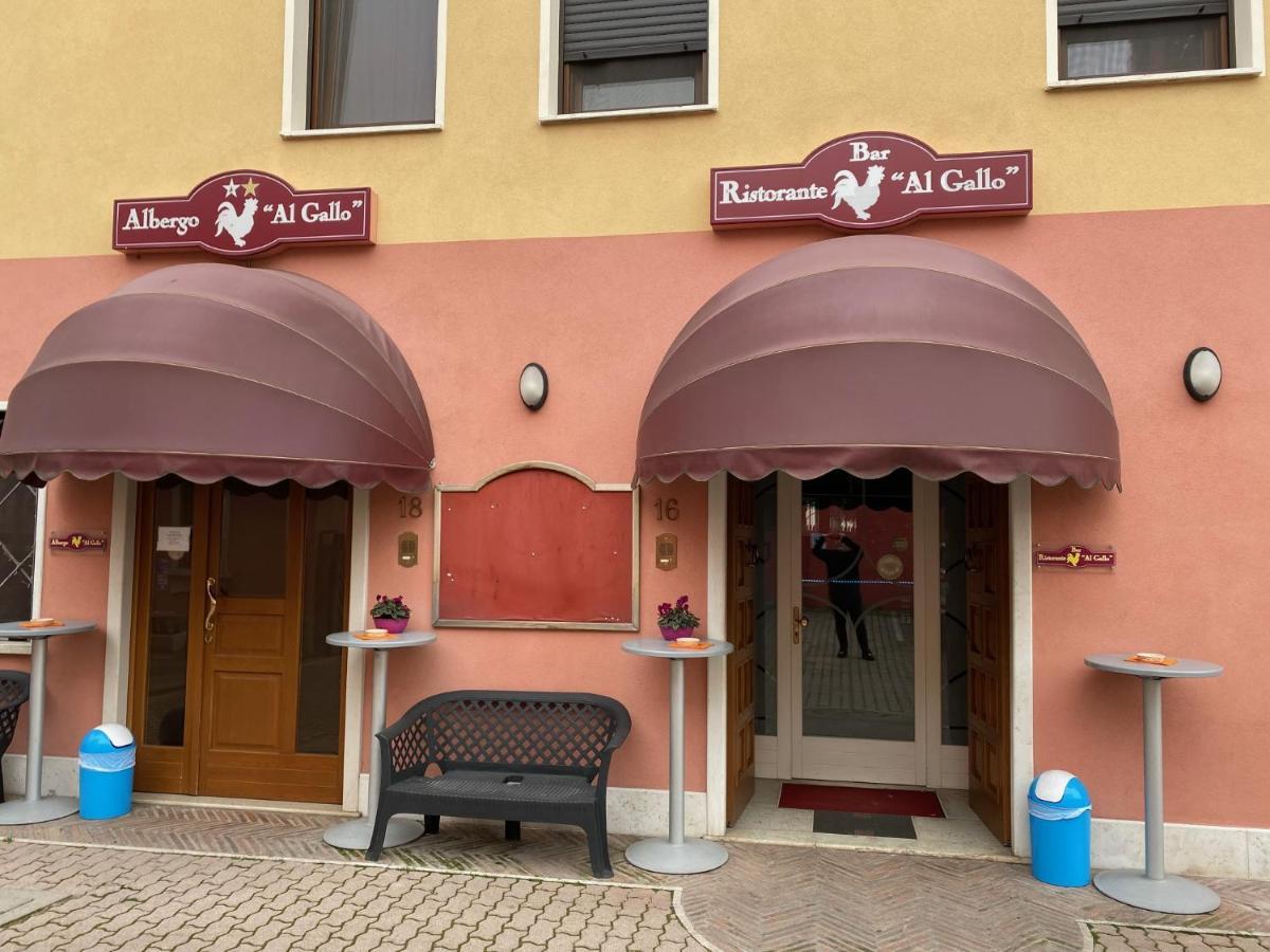Albergo Ristorante Al Gallo Sanguinetto エクステリア 写真